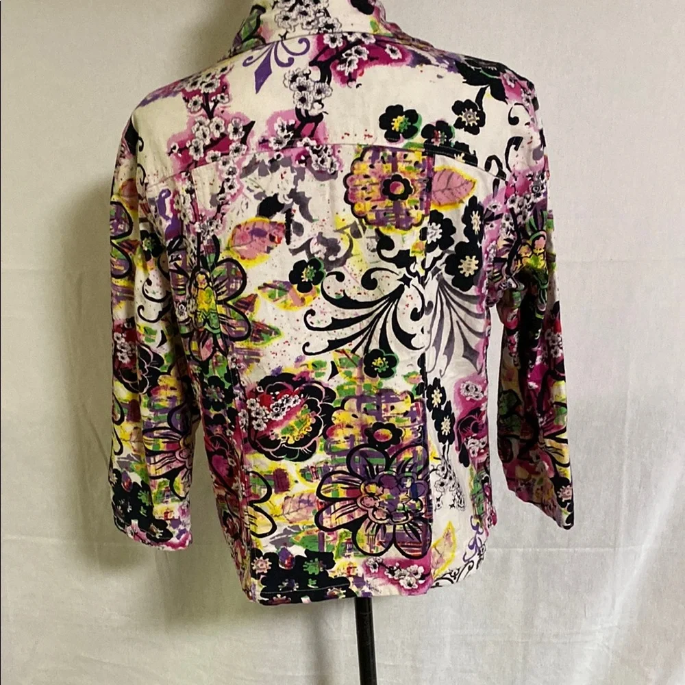 Gaudy Couture this vibrant